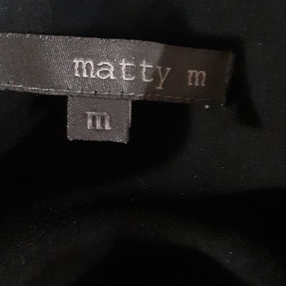 Matty M Women's Cropped Satin Tank Blouse Flower Applique Black Size Medium - Picture 4 of 4